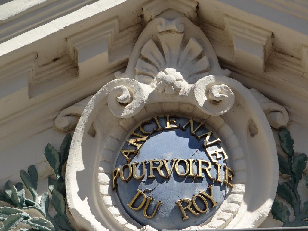 Hotel Du Cheval Rouge Versalles Exterior foto