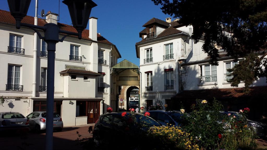 Hotel Du Cheval Rouge Versalles Exterior foto